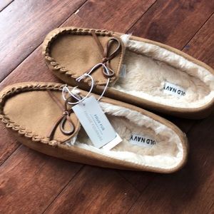 Old Navy Sherpa moccasins!  New with tags.